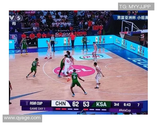 中国男篮迎战黑山男篮全力争胜展现团队实力与拼搏精神 中国男篮迎战黑山男篮全力争胜展现团队实力与拼搏精神