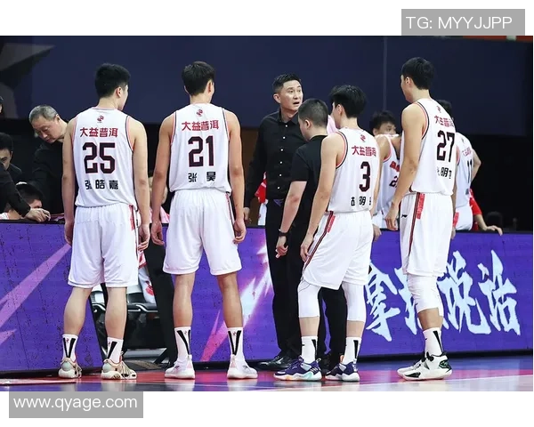 任骏飞领衔新赛季篮球盛宴展现全能球技与团队精神的完美结合 任骏飞领衔新赛季篮球盛宴展现全能球技与团队精神的完美结合