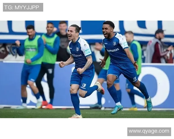 多特蒙德与比勒费尔德激战成平赛季精彩回顾与分析